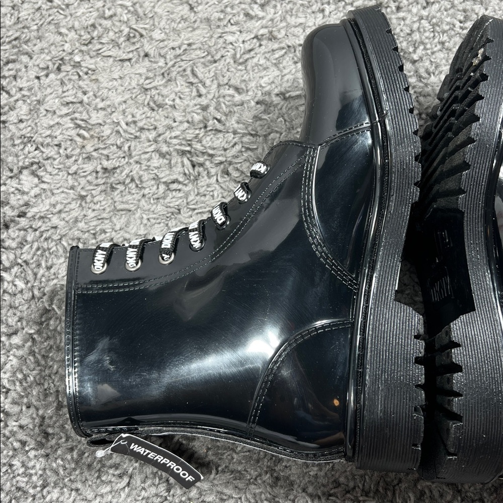DKNY Combat Boots Womens Size 9 - Picture 5 of 14